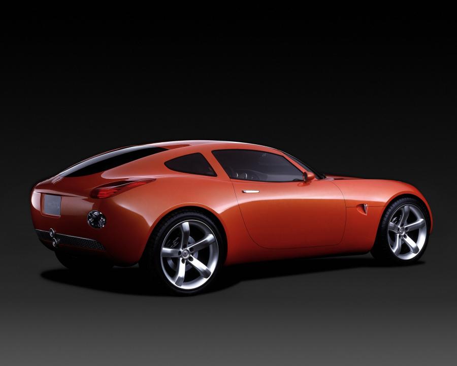  Pontiac Solstice Coupe Concept 2002 года  (фото 4 из 8)
